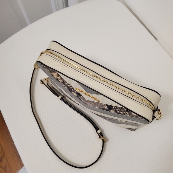 Michael Kors Snakeprint Leather Crossbody, Off White W/goldtone hardware - Picture 2 of 10